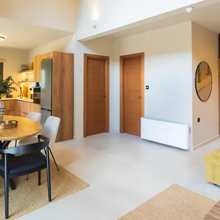 Tara Homes